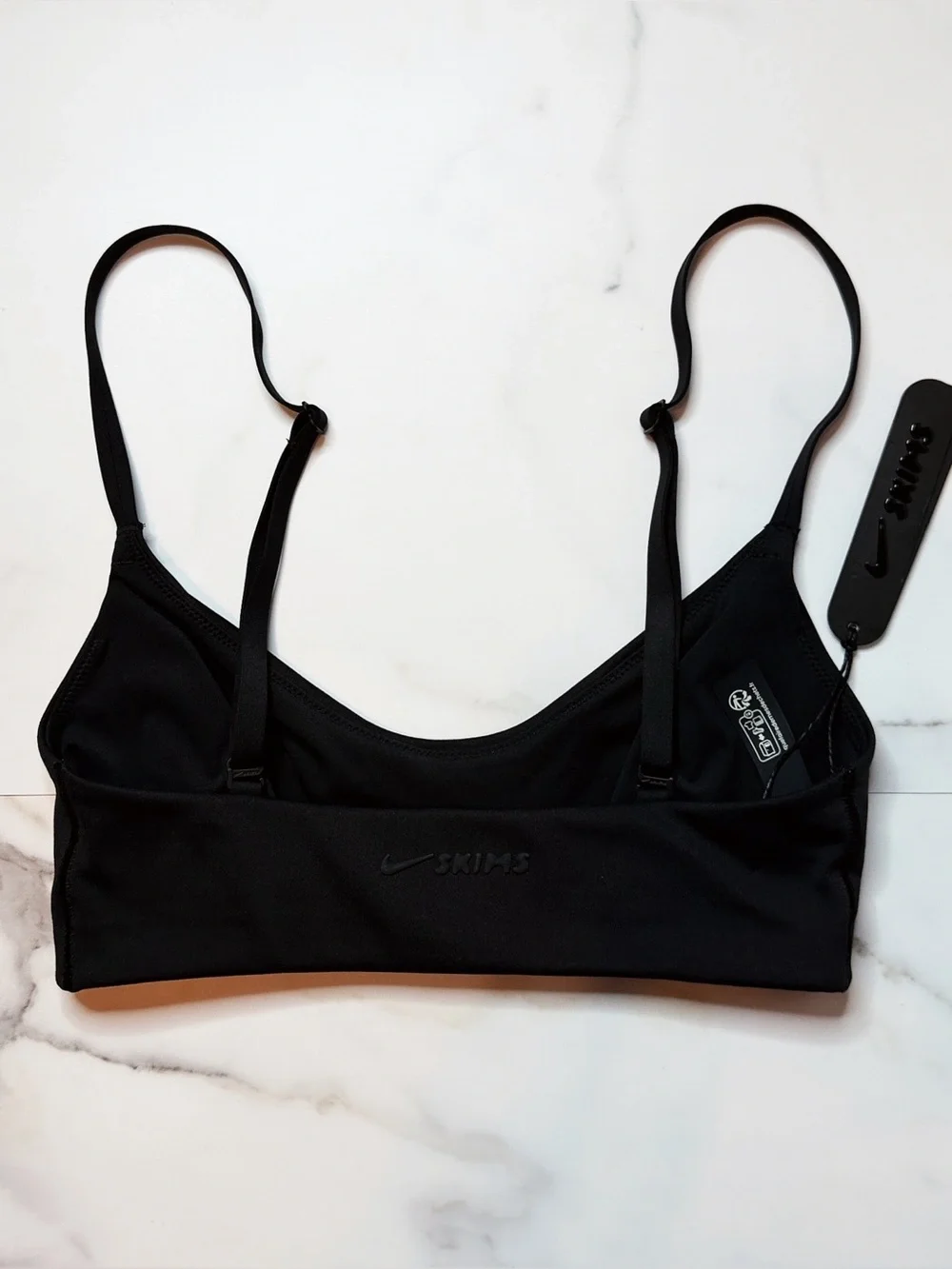 NWT NikeSkims Matte Micro Scoop Bra